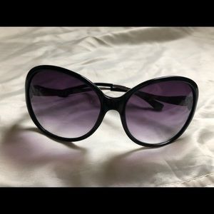 Michael Kors Drake Sunglasses Black